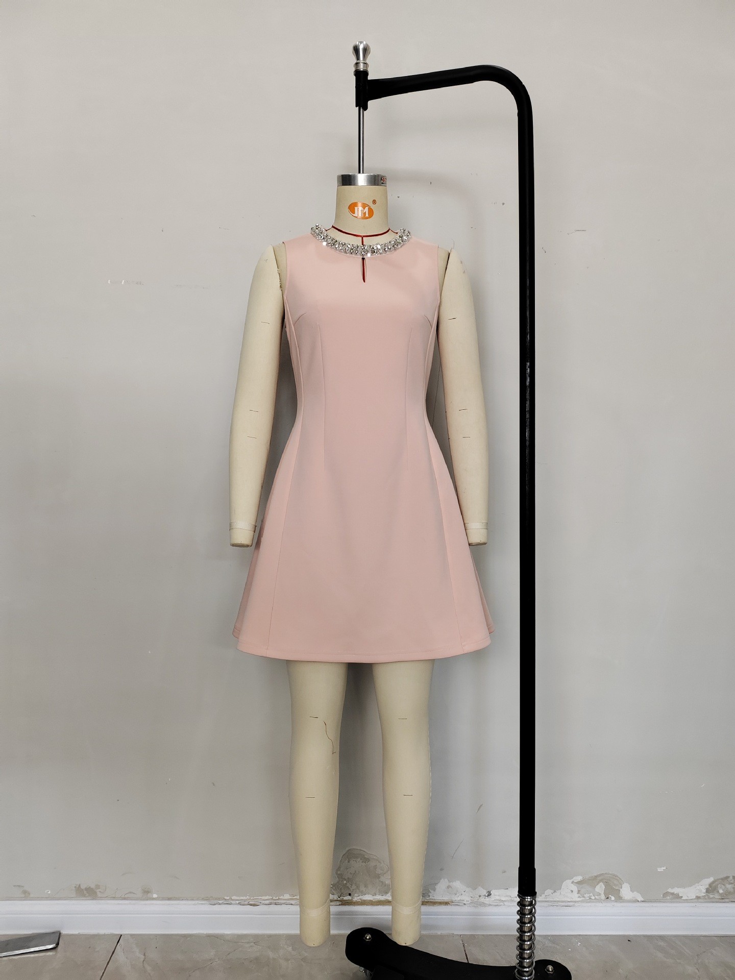 Sommerkleid für Damen, ärmello – Summer Clothing Pakistan Bewertung und Preis